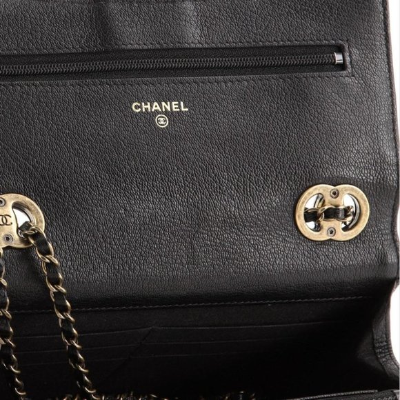 Chanel Wallet on Chain CC Eyelet Quilted Black Patent Leather Cross Body Bag - Picture 7 of 12